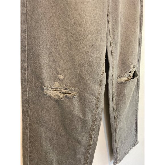 NWT Wild Fable Women’s Gray Distressed Mid-Rise 90’s Straight-leg Jeans Size 4 - Picture 6 of 9